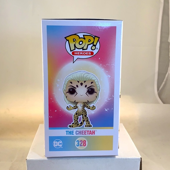 Funko Pop WW84 The Cheetah - Picture 3 of 6